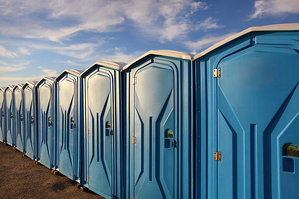 Best Portable Restroom Servicing (Cleaning and Restocking)  in Bethel Manor, VA